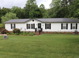 228 Clear Springs Rd, Mooresville, NC 28115