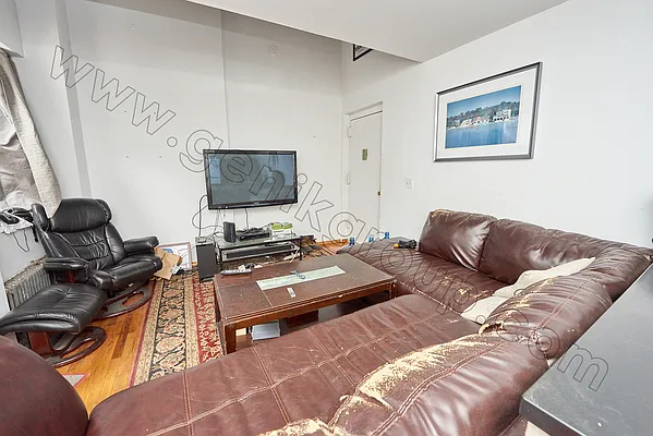 Rented by Genik Group Corp | media 9