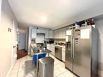 Rented by Voro New York