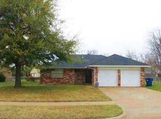 619 Shepherd, Mustang, OK 73064