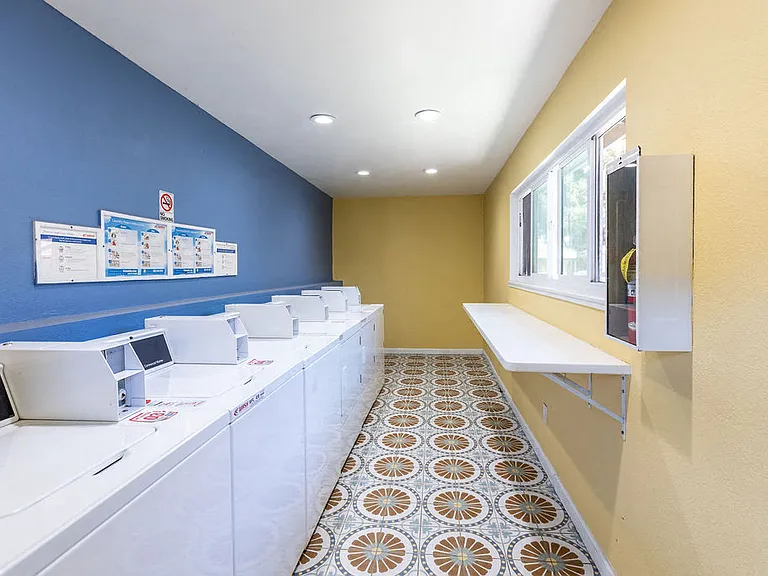 Terrazo Apartments — Photo 3