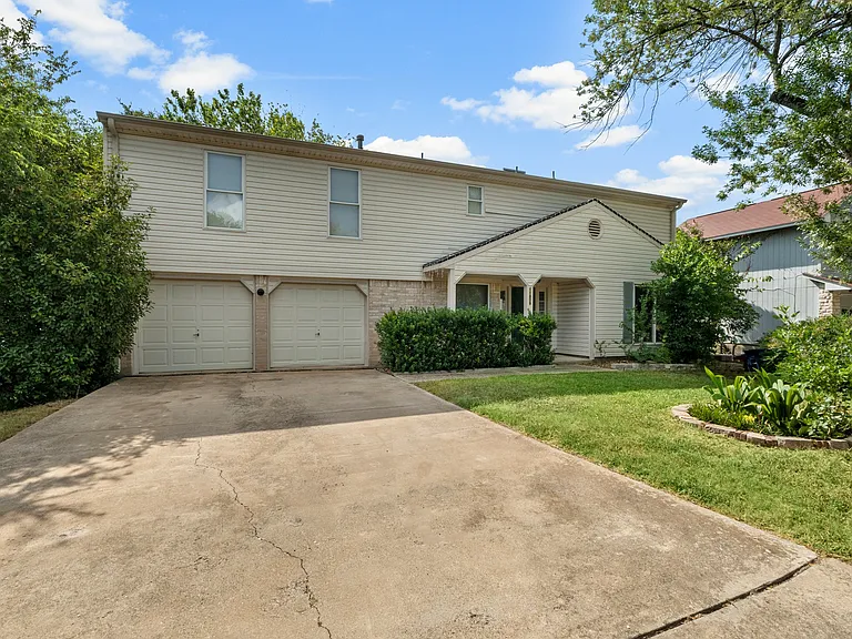 11809 Eubank Dr — Photo 2