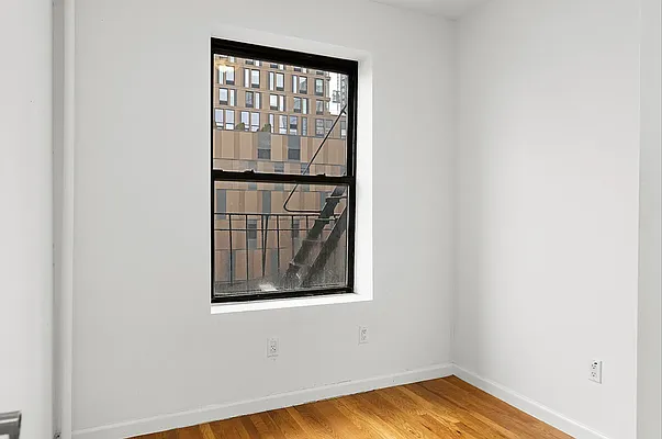 Rented by REAL New York | media 16