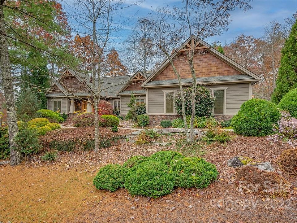 176 Chattooga Run, Hendersonville, NC 28739 Zillow