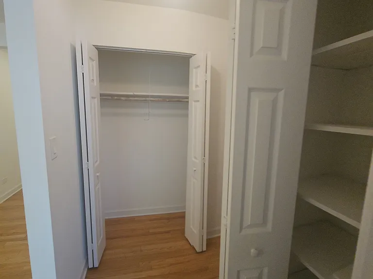 6211 N Kenmore Ave #301 — Photo 6