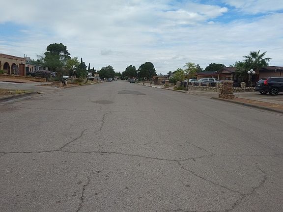 5th image of 11395 Beach Front Dr