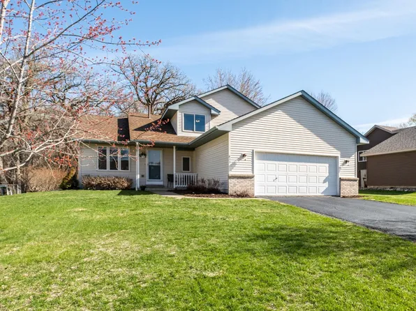 833 Deer Field Rd, Watertown, MN 55388