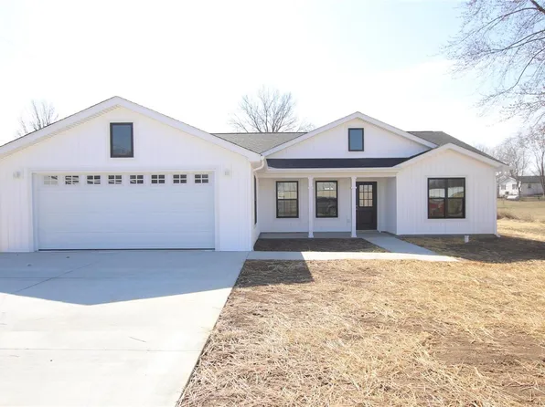 1782 Debbie Ln, Owensville, MO 65066