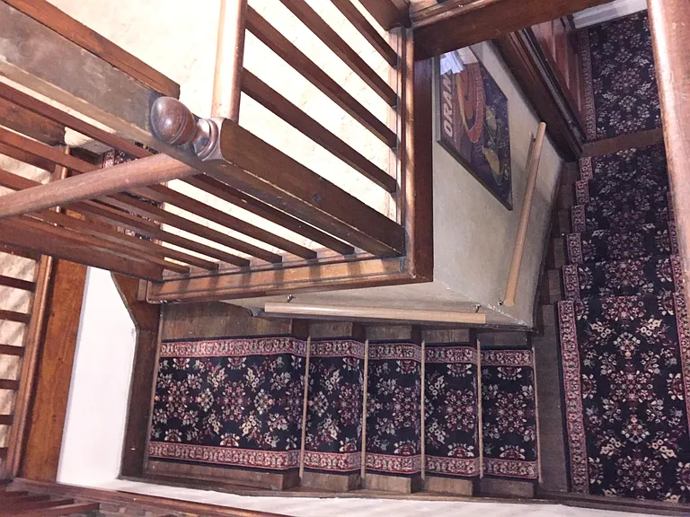 Bonus room stairway