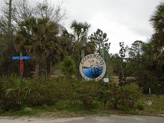2nd image of 513 Shellys Loop Rd