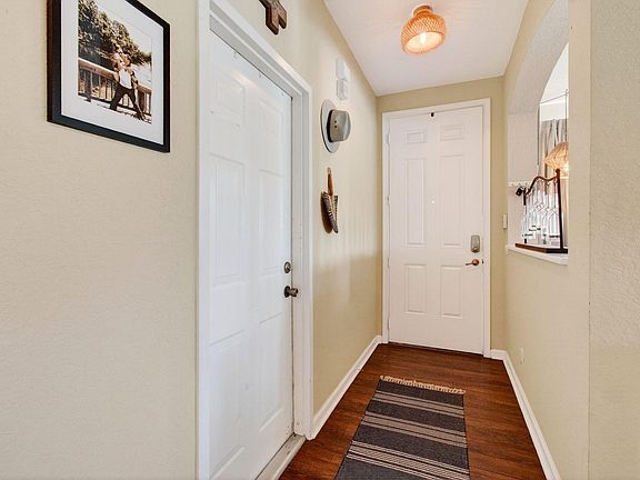 5th image of 3167 Laurel Ridge Circle