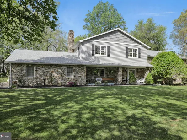 12 Windwood Ct, Quarryville, PA 17566