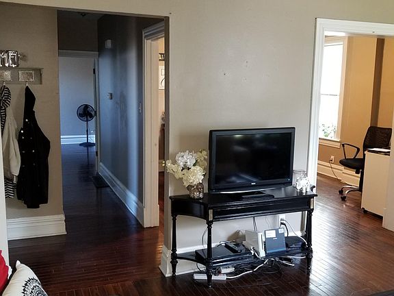 4th image of 6923 Bruno Ave #B