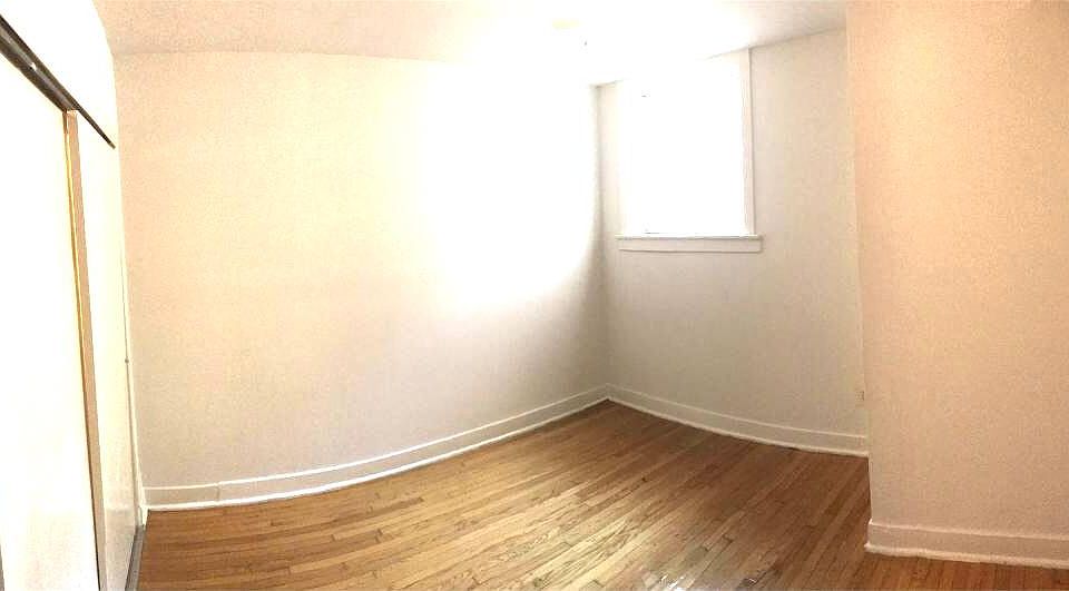 2nd image of 7401 S Rhodes Ave #G