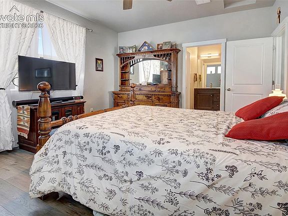 4th image of 7303 Rosa Belle Hts