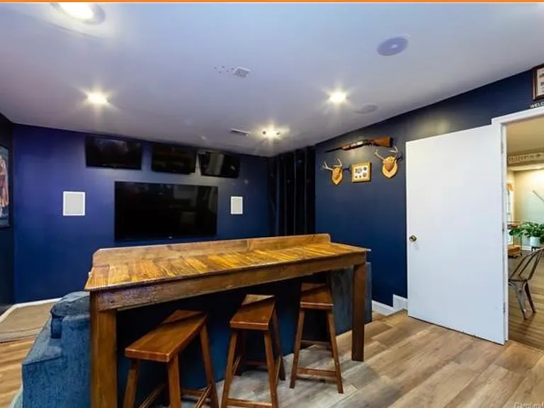 4742 Old Woods Rd — Photo 16