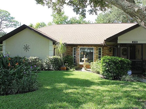 2nd image of 2728 Oakmere Ln
