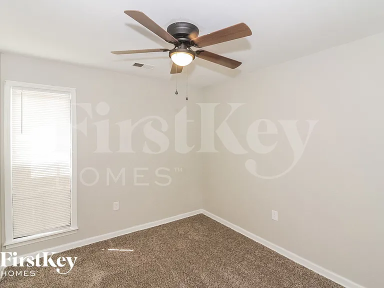 7134 Markim Dr — Photo 12
