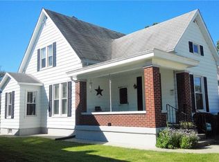 107 1st St, Shelbyville, IN 46176