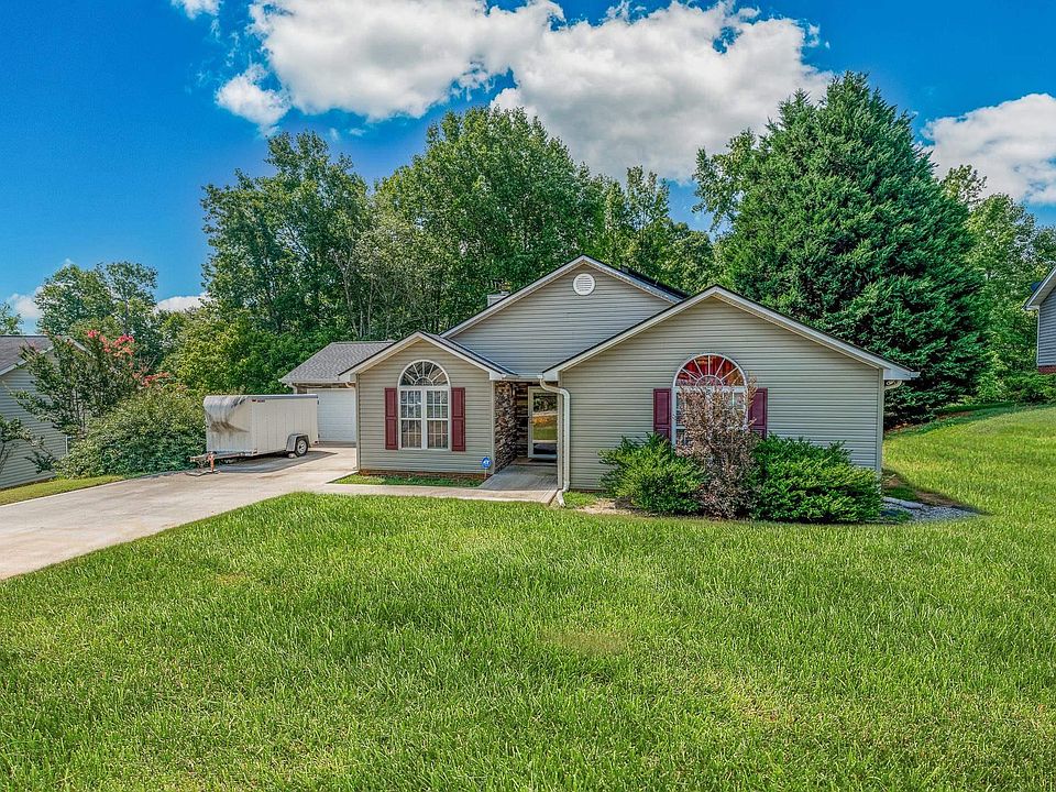 1st image of 128 Kingfisher Dr