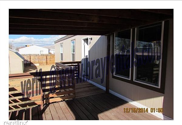 3068.5 Hummingbird Ct. front porch