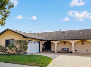 7165 Del Norte Dr, Goleta, CA 93117