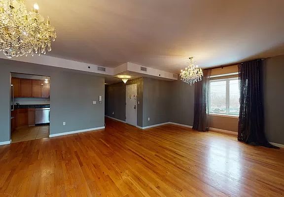 2nd image of 1970 Bergen Ave #L3