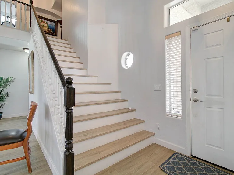 2576 E Brooks St — Photo 41