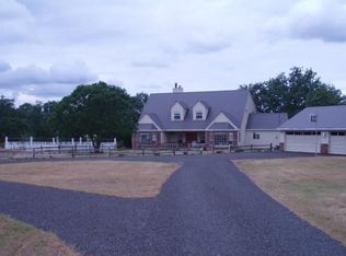 475 S Obenchain Rd, Eagle Point, OR 97524