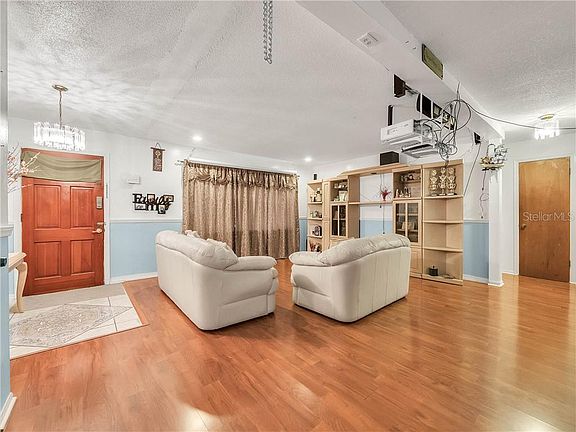 2nd image of 2408 Locke Ave