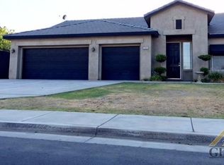 3805 Suzy St, Bakersfield, CA