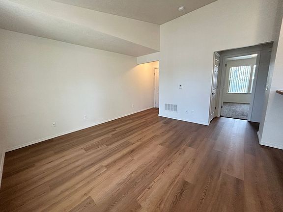 4th image of 1496 S Roosevelt St #B3