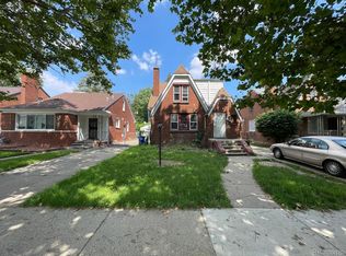 9620 Strathmoor St, Detroit, MI 48227