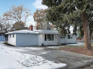 2609 N Weaver Cir, Boise, ID 83704