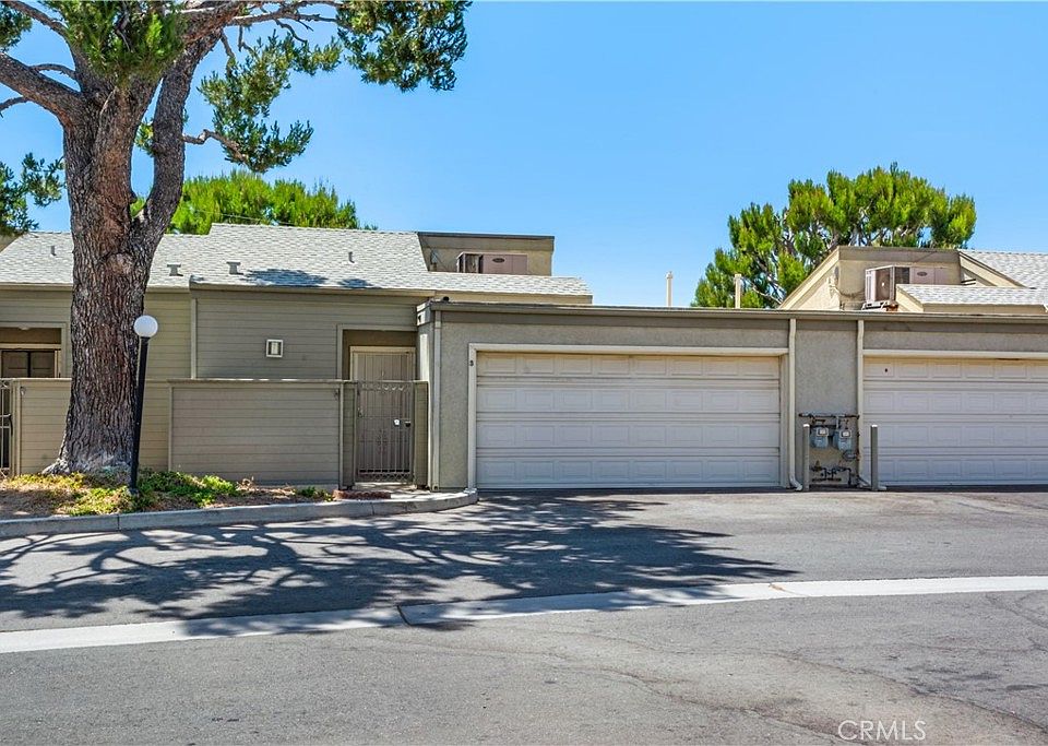 1st image of 15794 Midwood Dr Unit 3