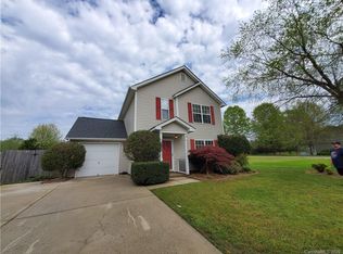 139 Sweetmartha Dr, Mooresville, NC 28115