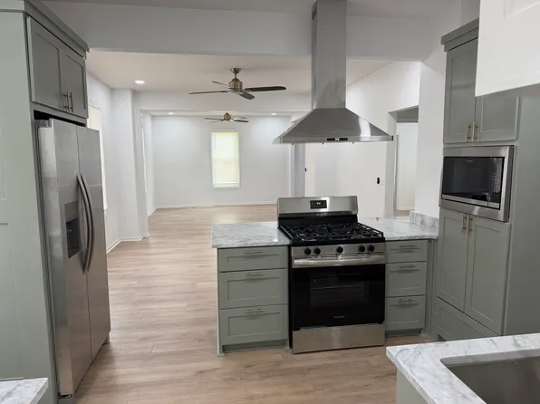 817 Maple St, N Little Rock, AR 72114