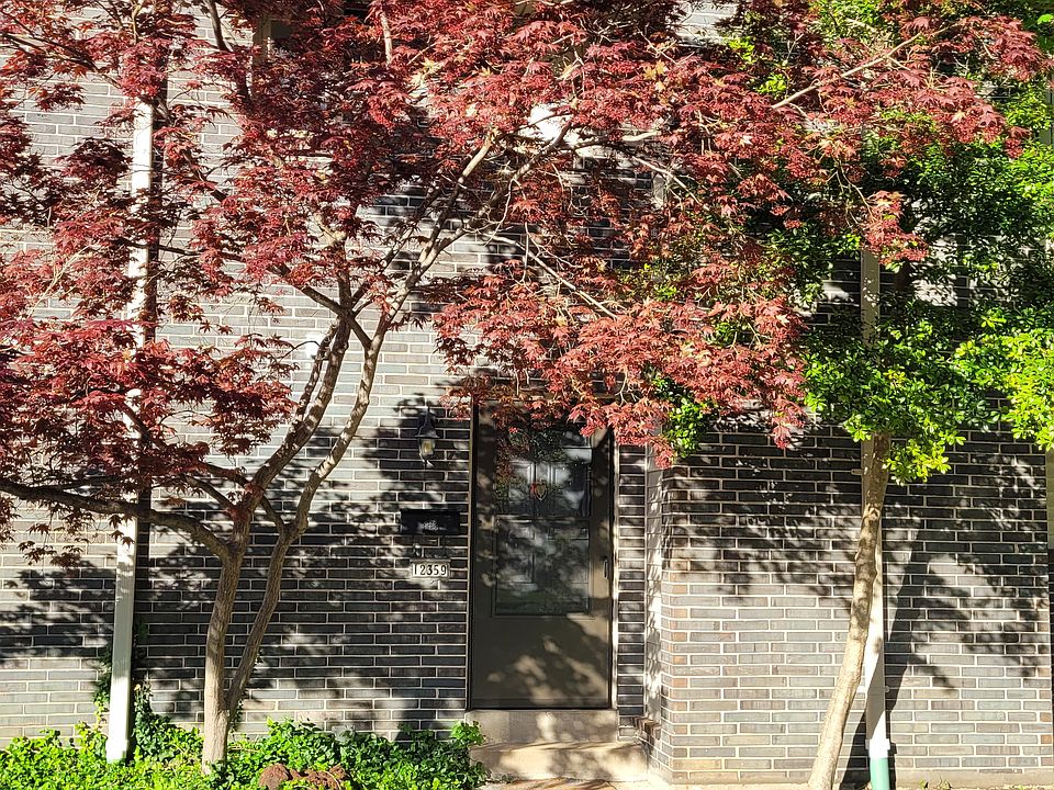1st image of 12359 Sparrowwood Ct