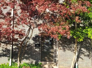 12359 Sparrowwood Ct, Saint Louis, MO 63146