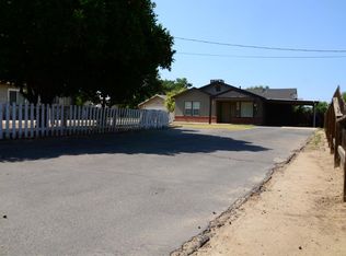 192 W Curtis Ave, Reedley, CA 93654