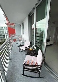 Midtown Doral Condo 4 — Photo 4