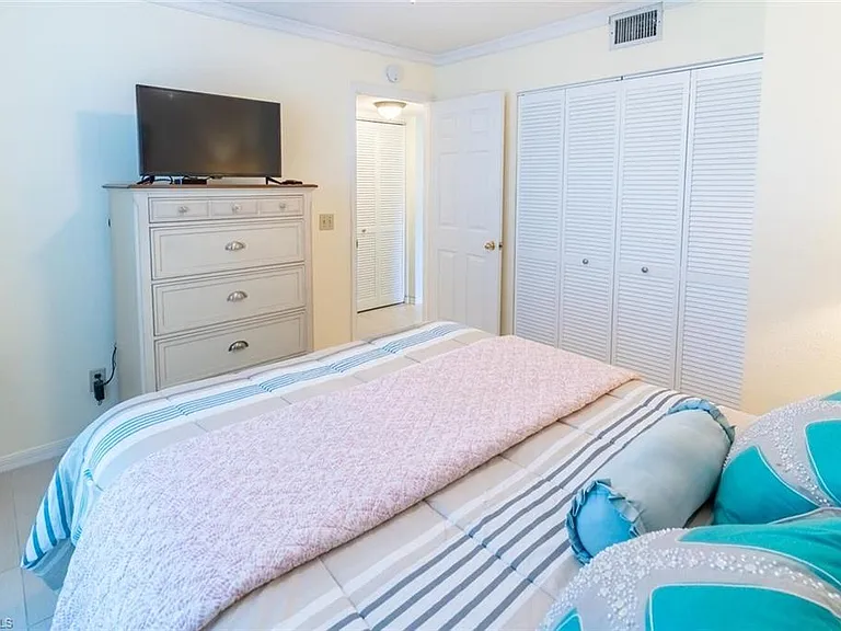 774 Wiggins Lake Dr #106 — Photo 15