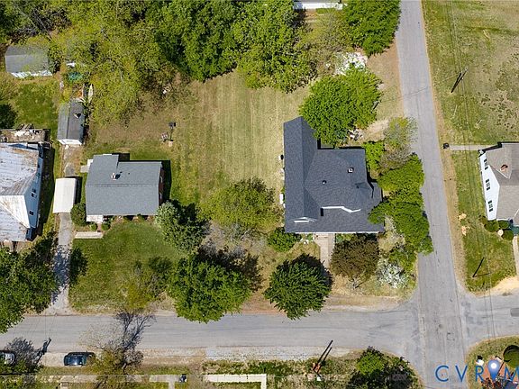 5th image of 1622 12th St