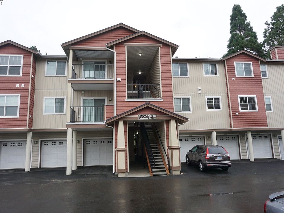 1st image of 10804 NE Holly St Unit 106