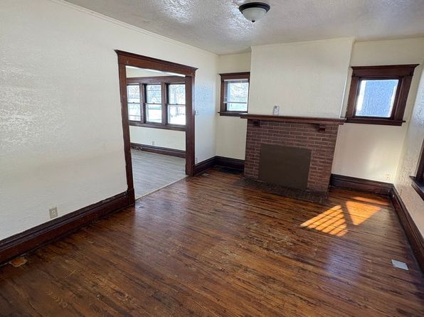 707 Logan Ave