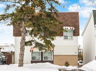 19 Grand River Ct, Brampton, ON L6S2J8
