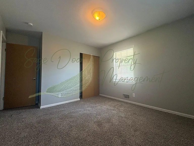5212 S Union St — Photo 14
