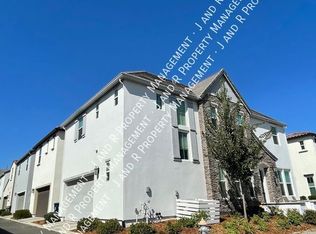 3188 Giovanni St, Sacramento, CA 95818