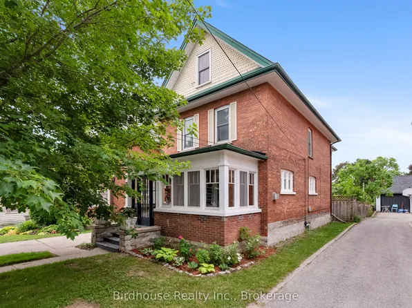 25 Francis St, Kawartha Lakes, ON K9V 3R8