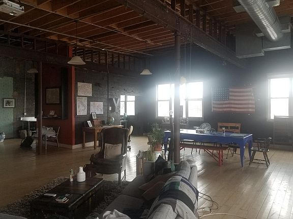 2nd image of 2369 17th Ave
